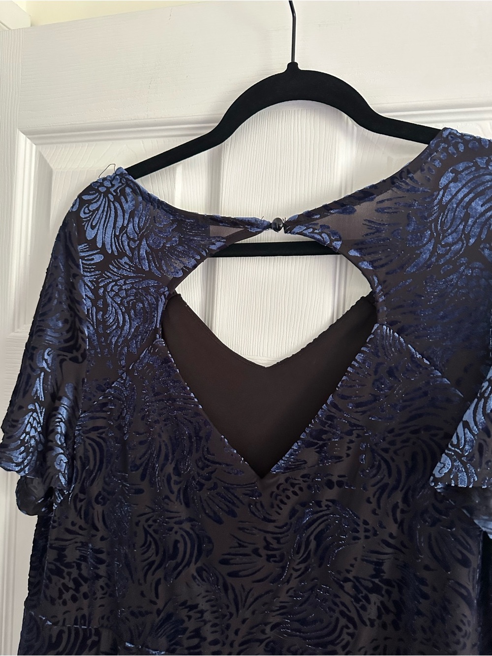 Size 1X Torrid Womens Blue Floral Print Burnout Velvet Short Sleeve Dress - Picture 6 of 8